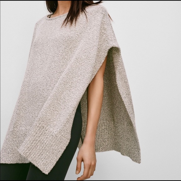 Aritzia Community Cape - Picture 2 of 5